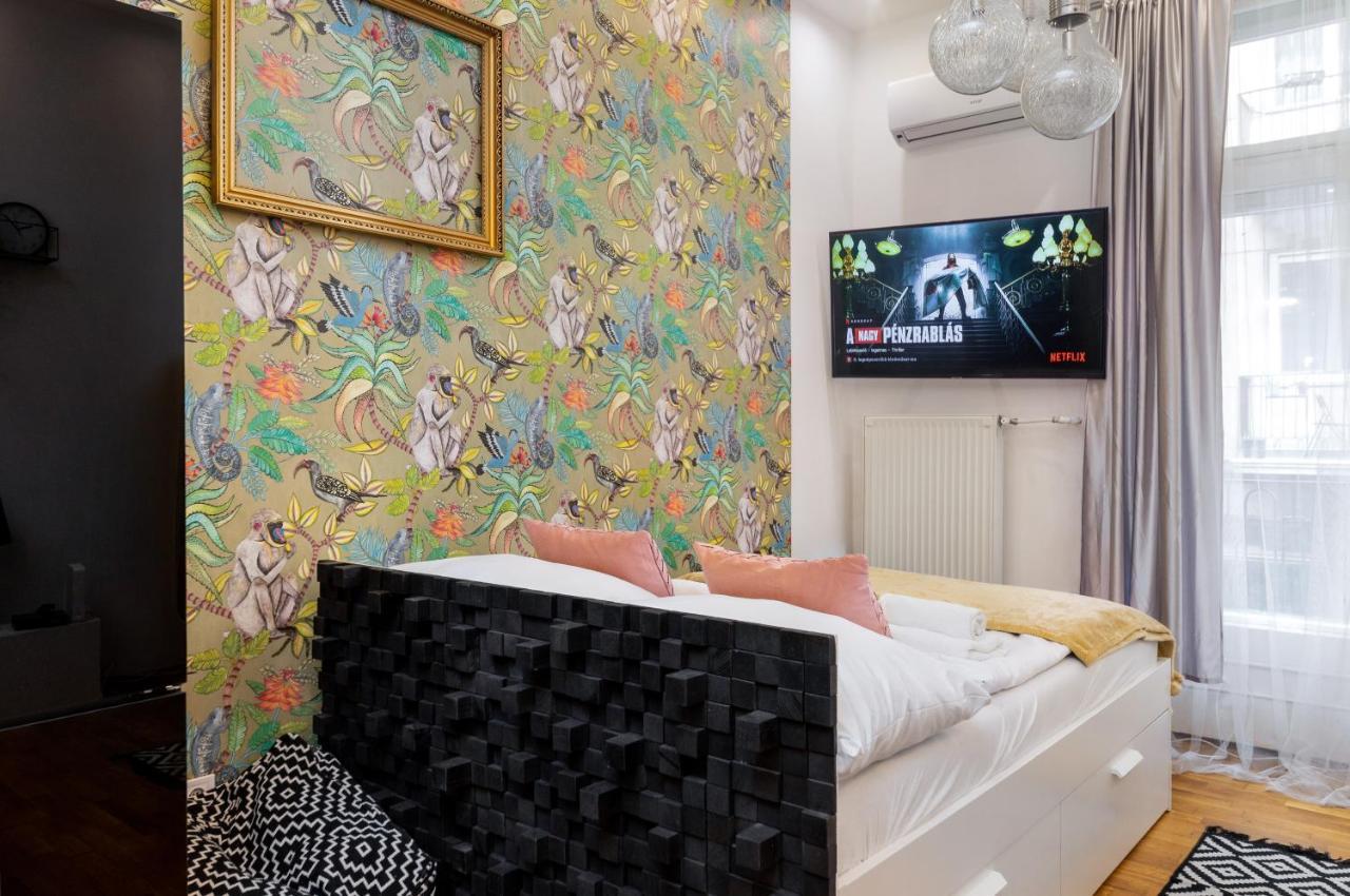 Economy Downtown Design Apartments - Free Parking - Balcony - Super Puplic Transport - Ac Budapeşte Dış mekan fotoğraf