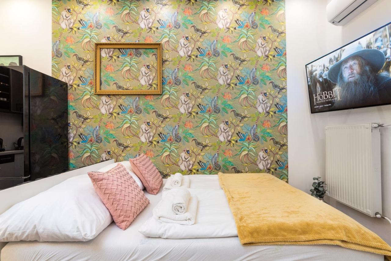Economy Downtown Design Apartments - Free Parking - Balcony - Super Puplic Transport - Ac Budapeşte Dış mekan fotoğraf